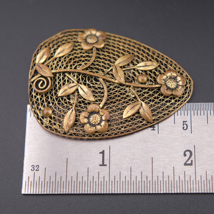 ❤️Vintage Gold-Tone Floral Czech Filigree Scarf Clip – Signed