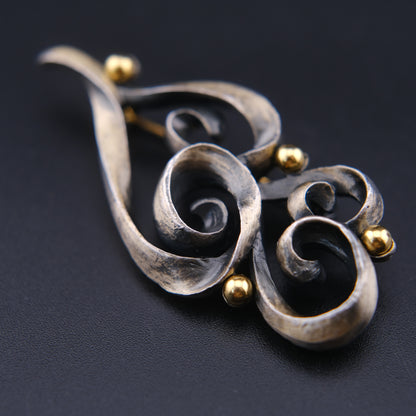 ❤️ Vintage Jean Louis Scherrer Sculptural Swirl Brooch – Silver Tone with Gold Accent – Signed