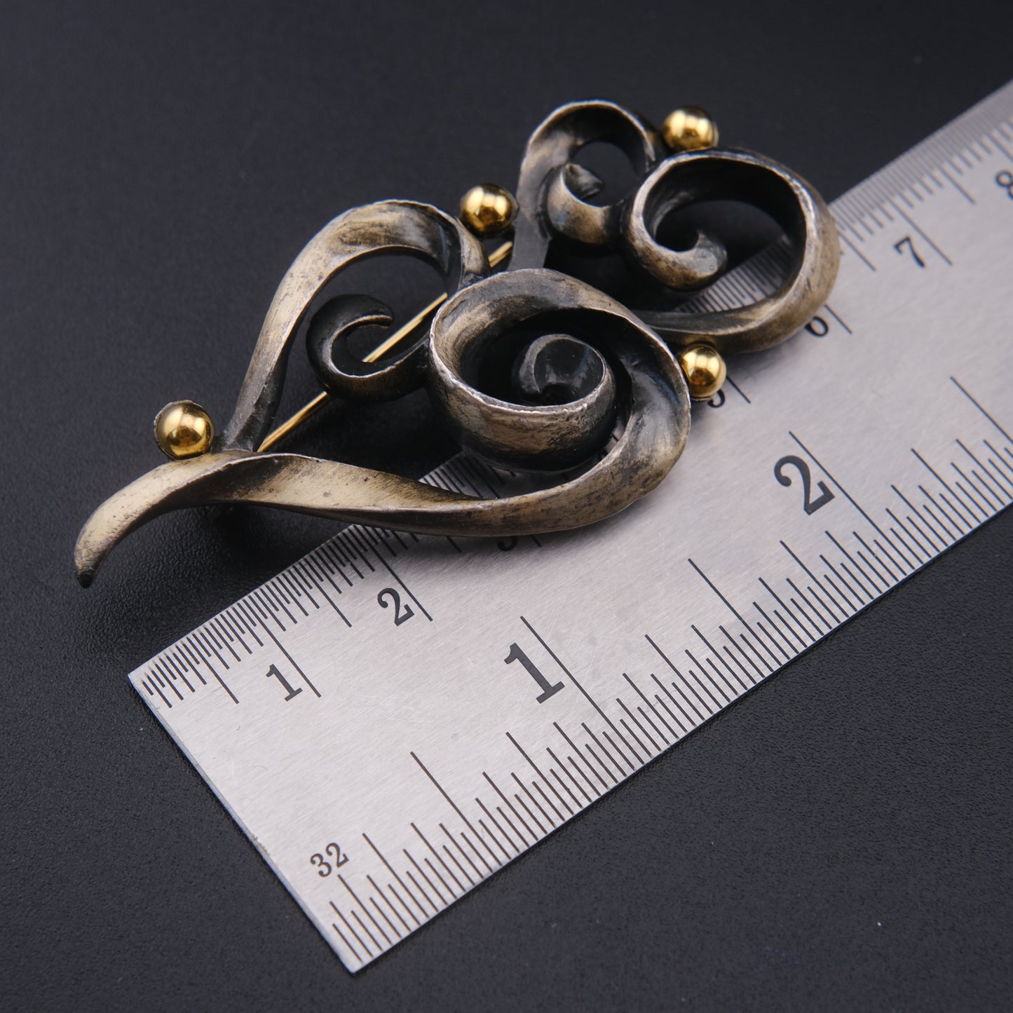 ❤️ Vintage Jean Louis Scherrer Sculptural Swirl Brooch – Silver Tone with Gold Accent – Signed