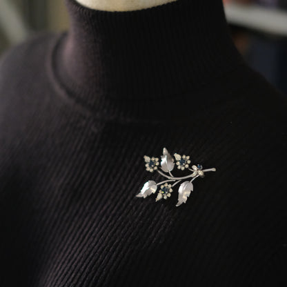 Vintage Signed "Krementz" Floral Brooch