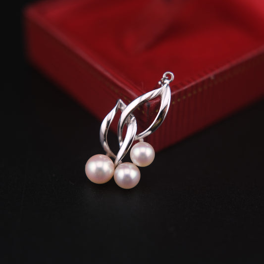 Vintage Mikimoto Silver Pendant with Three Cultured Pearls – Elegant Leaf Design (No Chain)