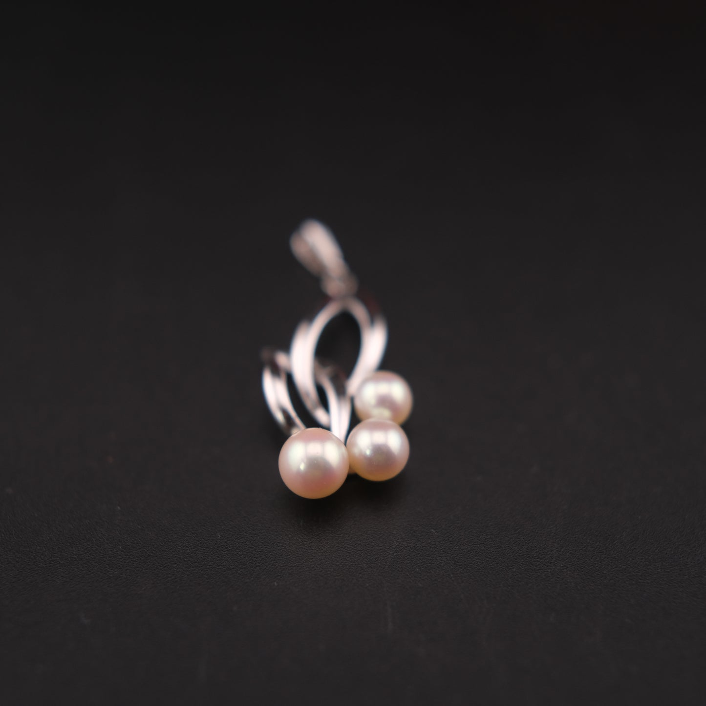 Vintage Mikimoto Silver Pendant with Three Cultured Pearls – Elegant Leaf Design (No Chain)