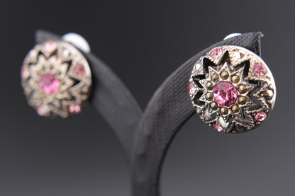 ❤️ Vintage 1928 Pink Crystal Medallion Clip Earrings – Silver-Tone, Made in USA