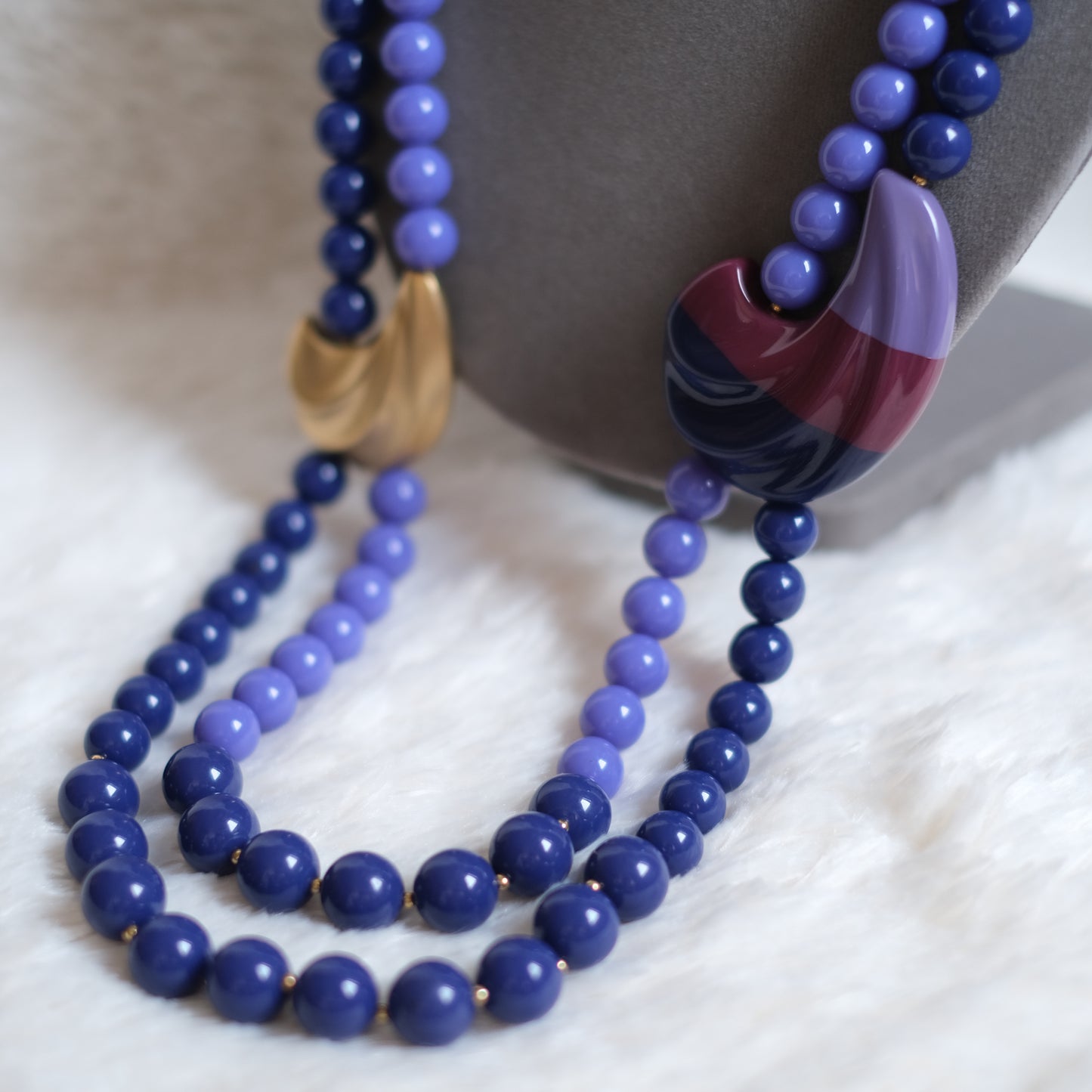 ❤️ Kunio Matsumoto for Trifari Double Strand Necklace Blue Resin Statement 1980s