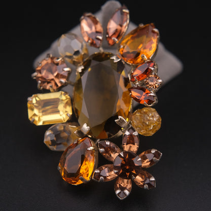 ❤️ Vintage Amber & Champagne Rhinestone Cluster Brooch Silver Tone Floral Spray Pin