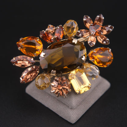 ❤️ Vintage Amber & Champagne Rhinestone Cluster Brooch Silver Tone Floral Spray Pin