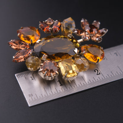 ❤️ Vintage Amber & Champagne Rhinestone Cluster Brooch Silver Tone Floral Spray Pin
