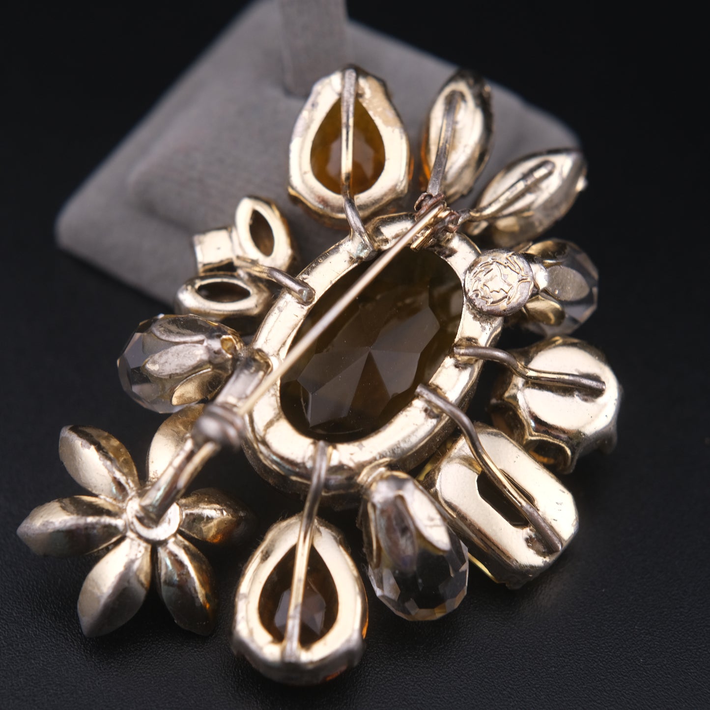 ❤️ Vintage Amber & Champagne Rhinestone Cluster Brooch Silver Tone Floral Spray Pin