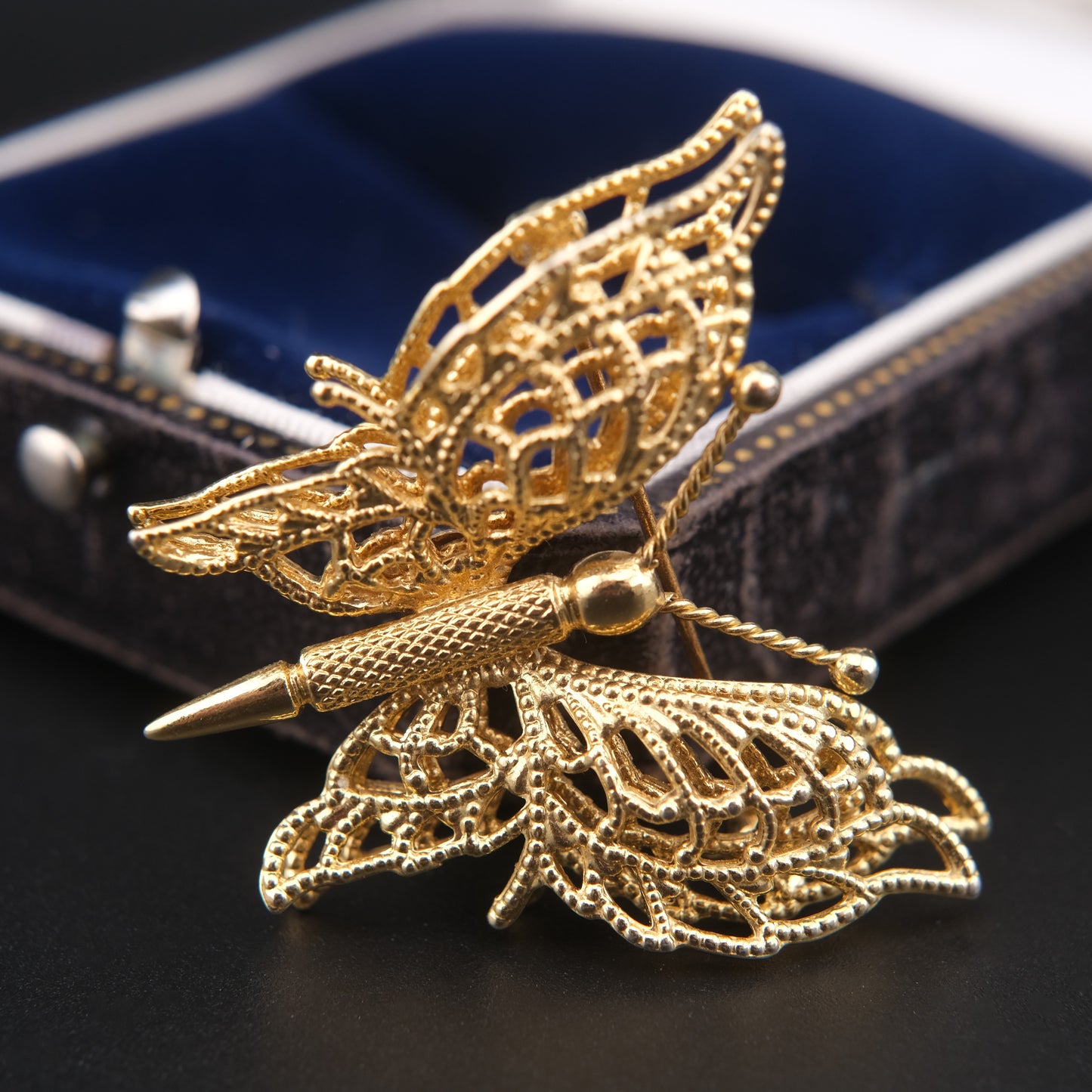 ❤️ Vintage Monet Gold Tone Filigree Butterfly Brooch, Openwork Butterfly Pin