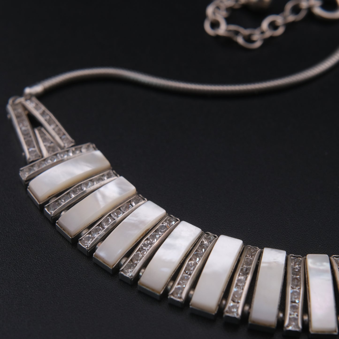 ❤️ Vintage DOSO Germany Mother of Pearl Crystal Statement Necklace