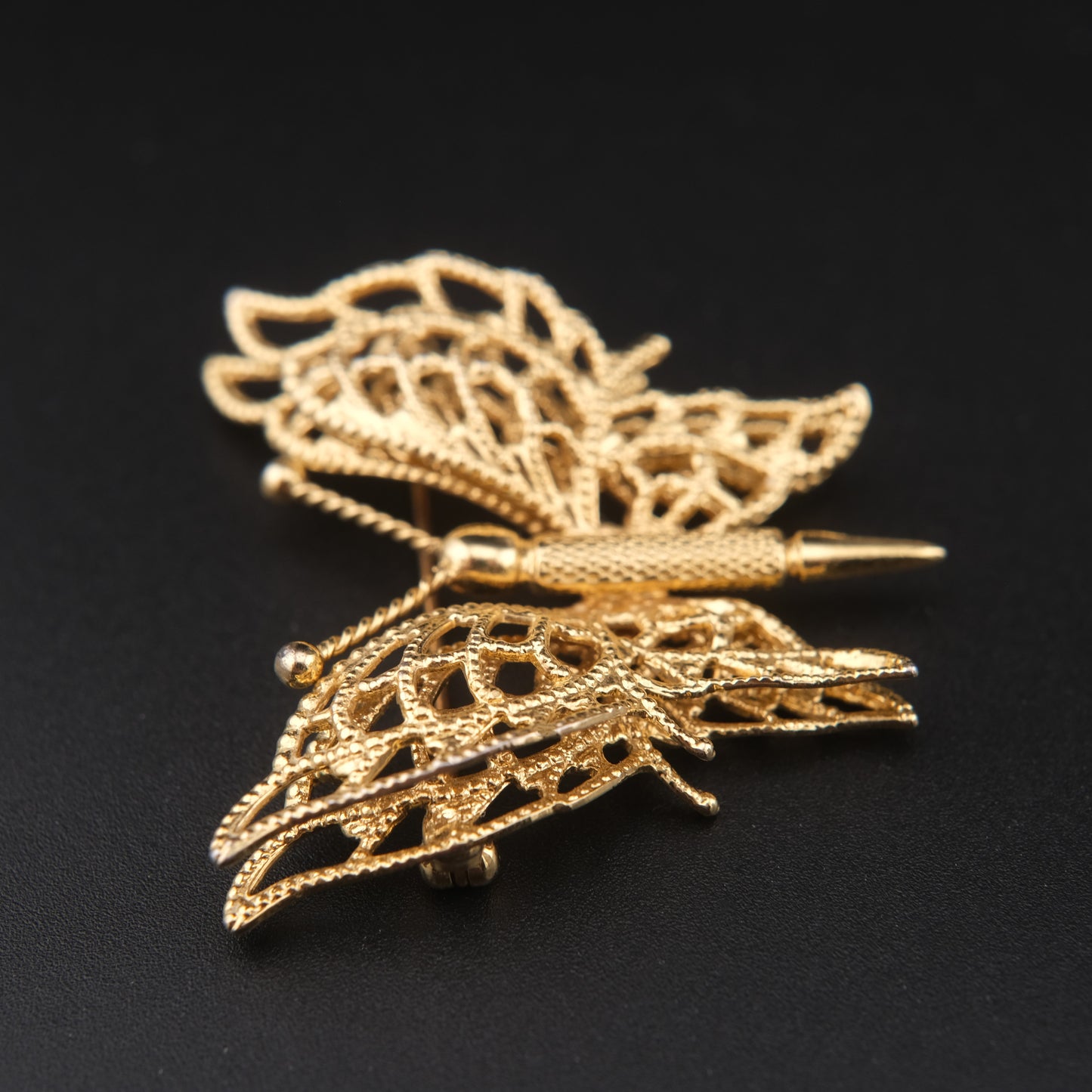 ❤️ Vintage Monet Gold Tone Filigree Butterfly Brooch, Openwork Butterfly Pin
