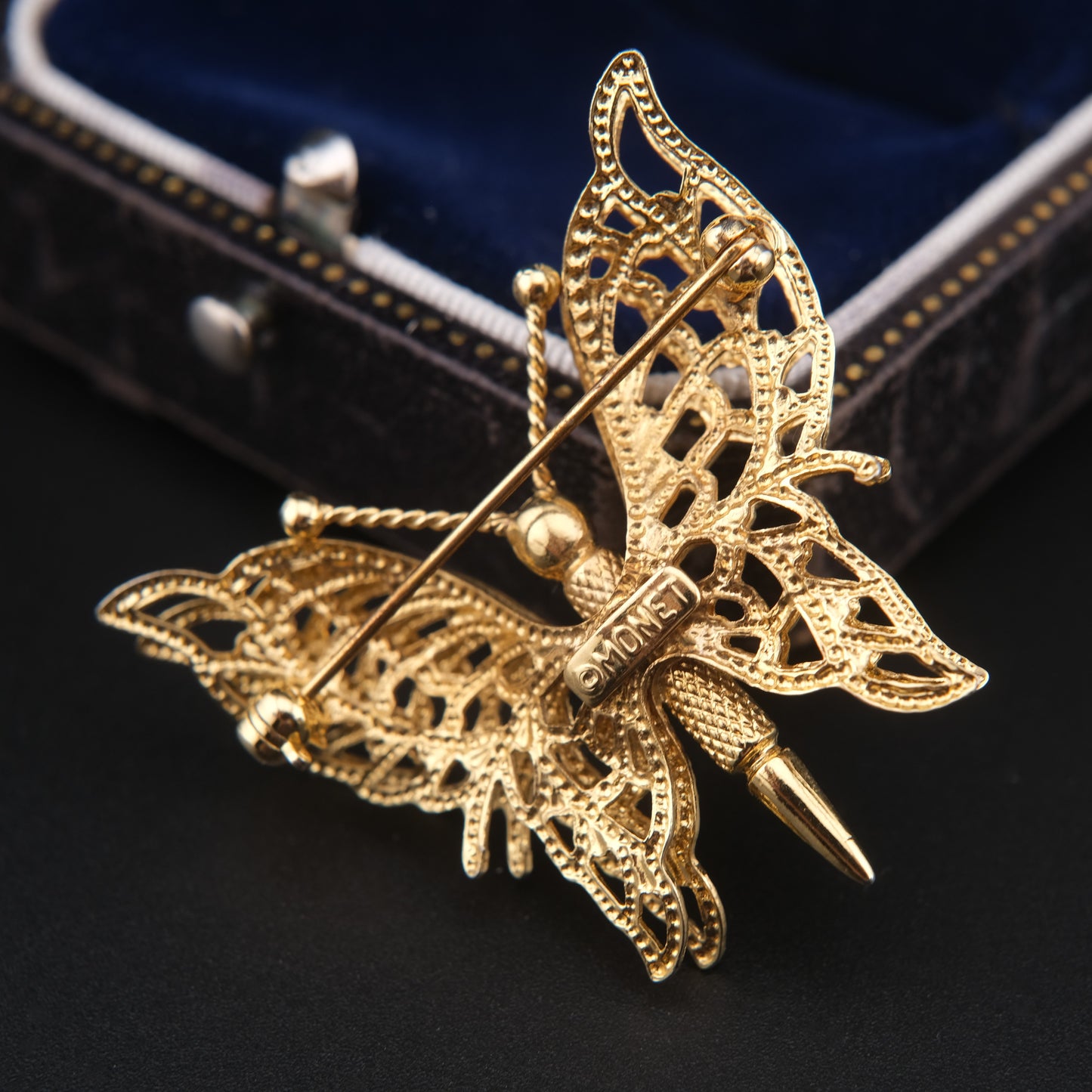 ❤️ Vintage Monet Gold Tone Filigree Butterfly Brooch, Openwork Butterfly Pin