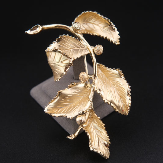 ❤️ Vintage Coro Gold Tone Leaf & Berry Branch Brooch 2.75" Nature Inspired Botanical Pin