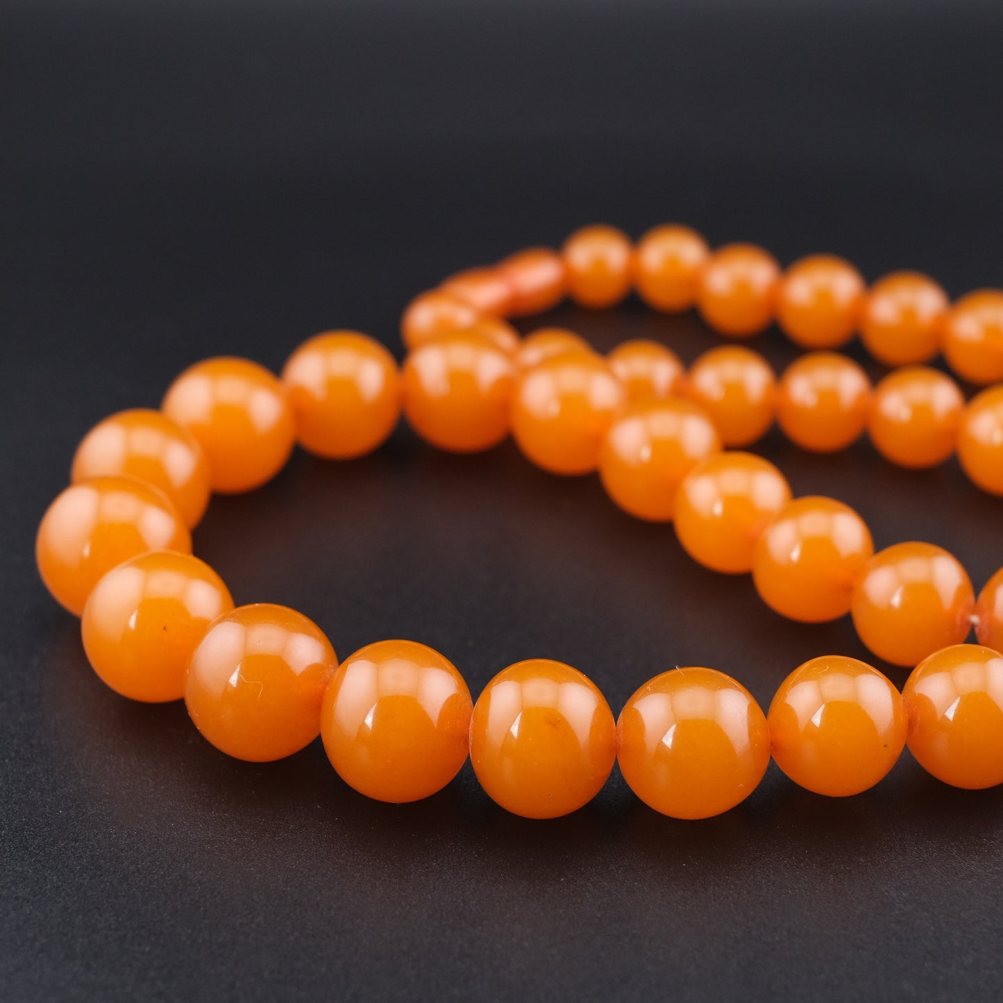 ❤️ Vintage Pressed Amber Graduated Bead Necklace Honey Orange 25"