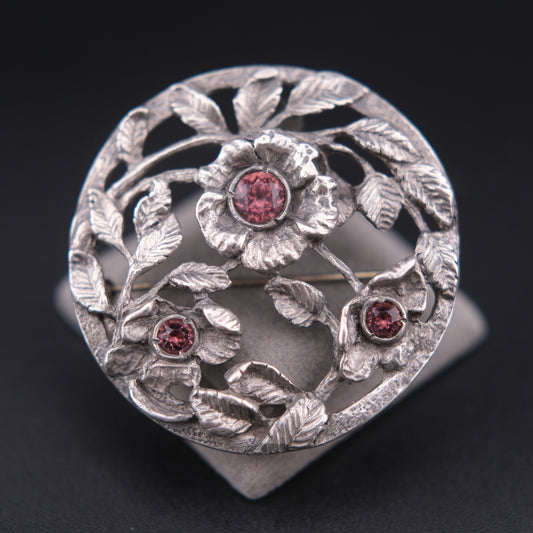 ❤️ Vintage Coro February Primrose Brooch – Silver-Tone Floral Openwork with Amethyst Glass Accents