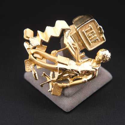 ❤️ Vintage AJC TGIF Computer Office Worker Gold Tone Brooch