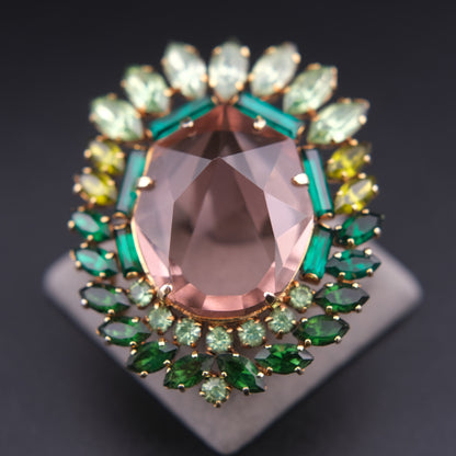 ❤️ Vintage Gold Tone Pink Glass & Green Rhinestone Halo Brooch Statement Piece