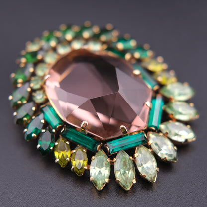 ❤️ Vintage Gold Tone Pink Glass & Green Rhinestone Halo Brooch Statement Piece