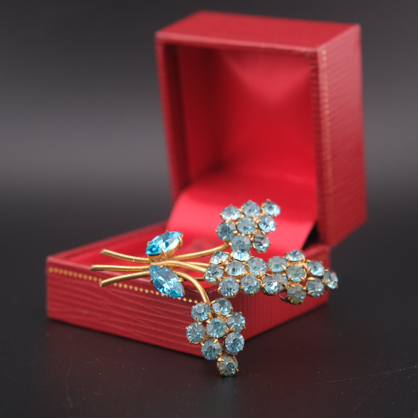 Vintage Blue Rhinestone Flower Bouquet Brooch – Gold Tone, 2 x 1.5 in