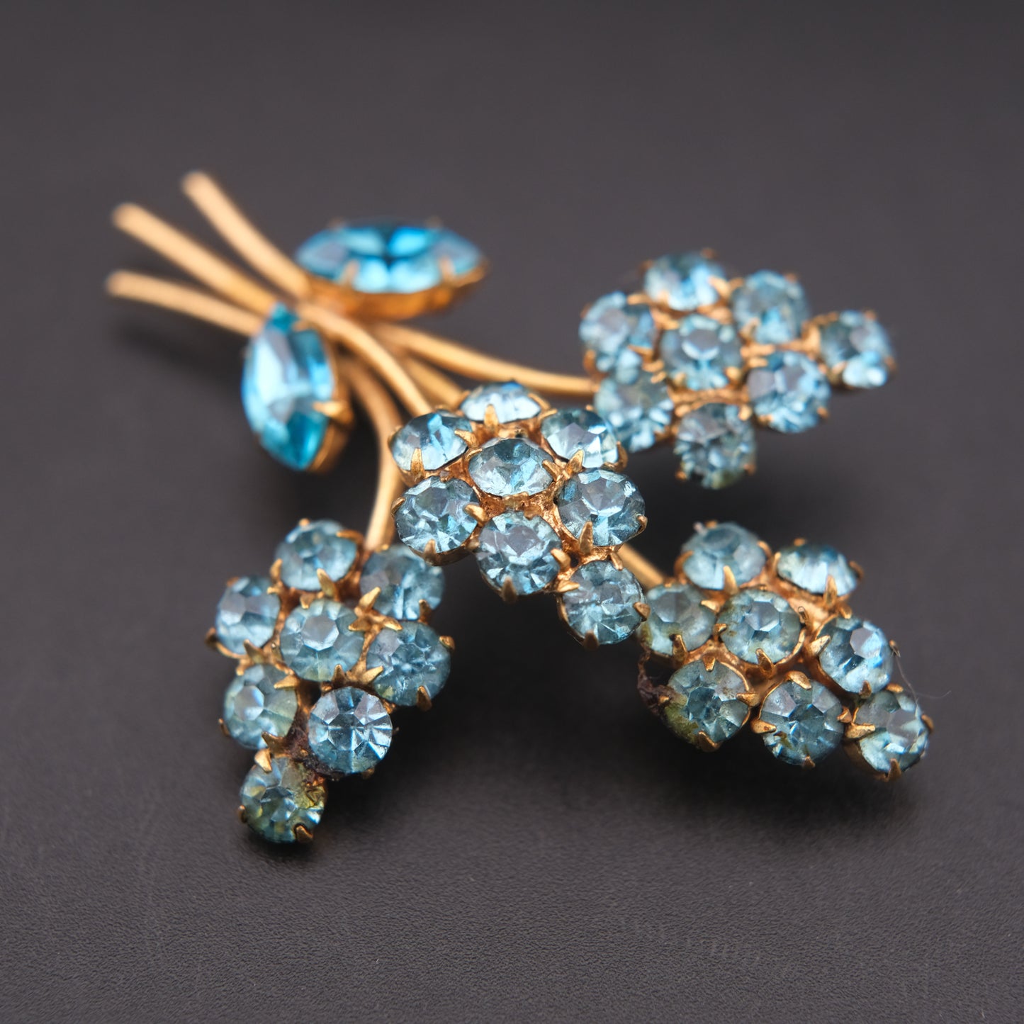 Vintage Blue Rhinestone Flower Bouquet Brooch – Gold Tone, 2 x 1.5 in