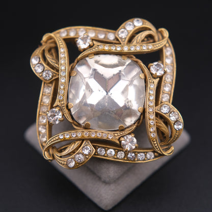 ❤️ Vintage Gold-Tone Rhinestone Brooch with Large Faceted Crystal Center, Sculptural Ribbon Design