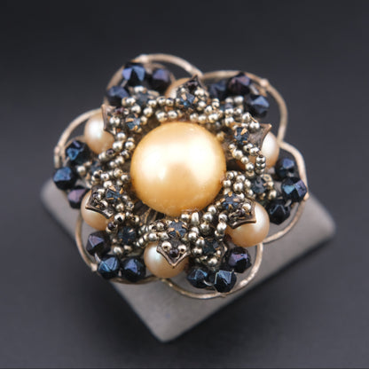 ❤️ Vintage Miriam Haskell Faux Pearl & Bead Cluster Brooch 1.5"