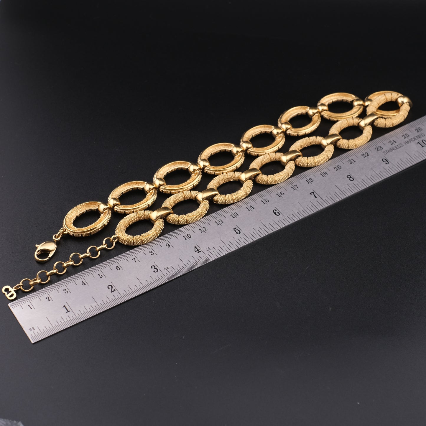 ❤️ Vintage Christian Dior Germany Gold-Tone Textured Link Necklace