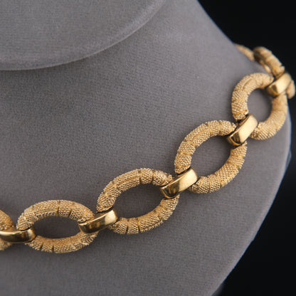❤️ Vintage Christian Dior Germany Gold-Tone Textured Link Necklace