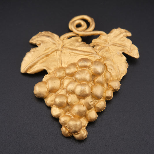 ❤️ Vintage D'elfa Paris Grape Cluster Brooch – Gold Tone Botanical Design
