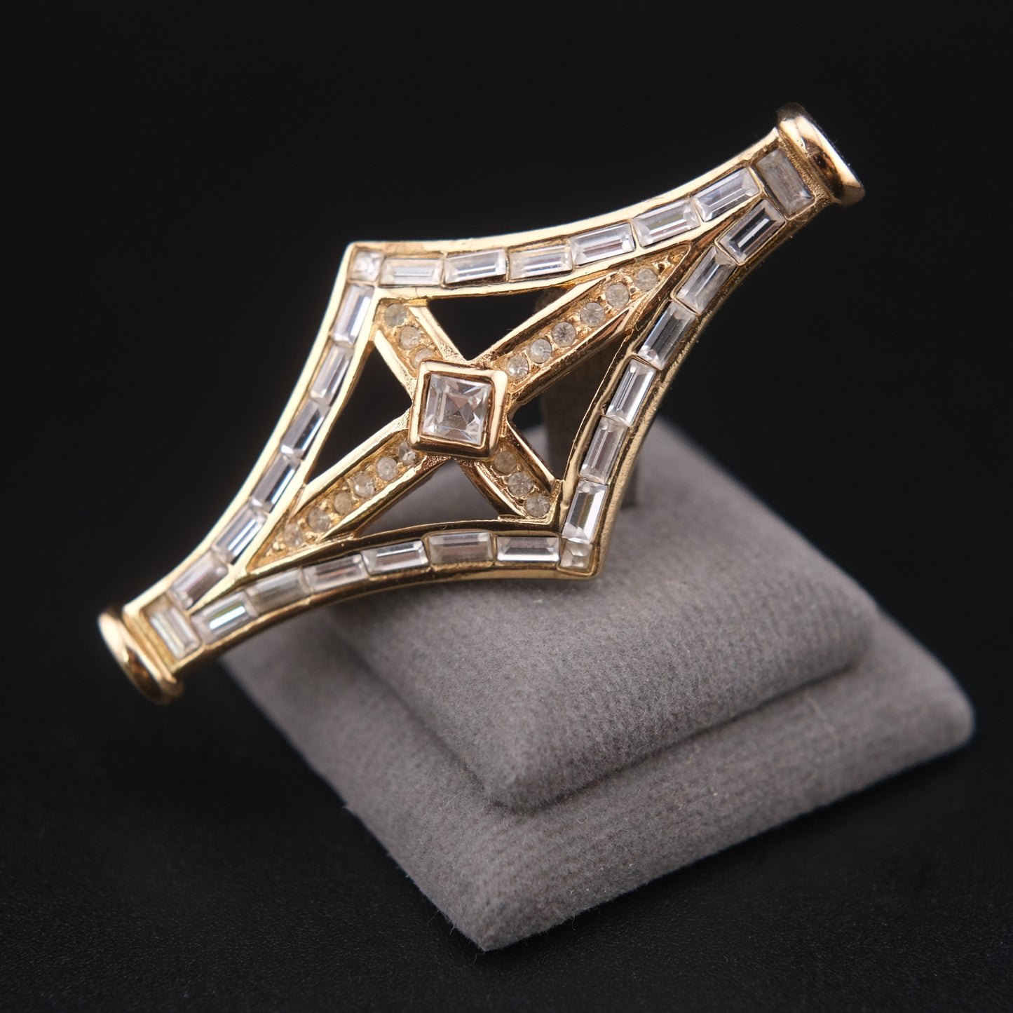 ❤️ Vintage Grosse Germany Gold-Tone Crystal Geometric Brooch