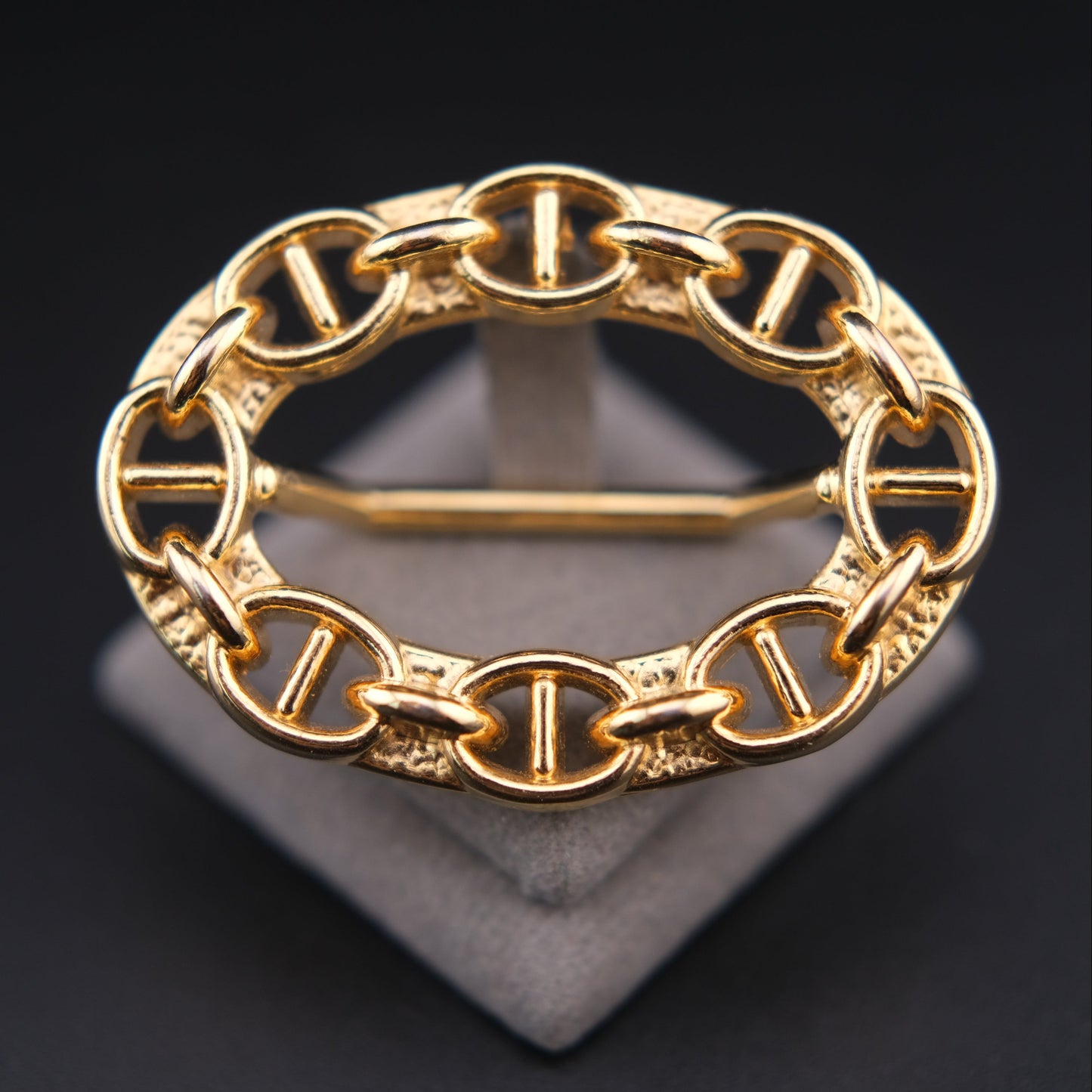 ❤️ Vintage Malka Paris Gold Tone Chain Link Scarf Ring Oval 2”