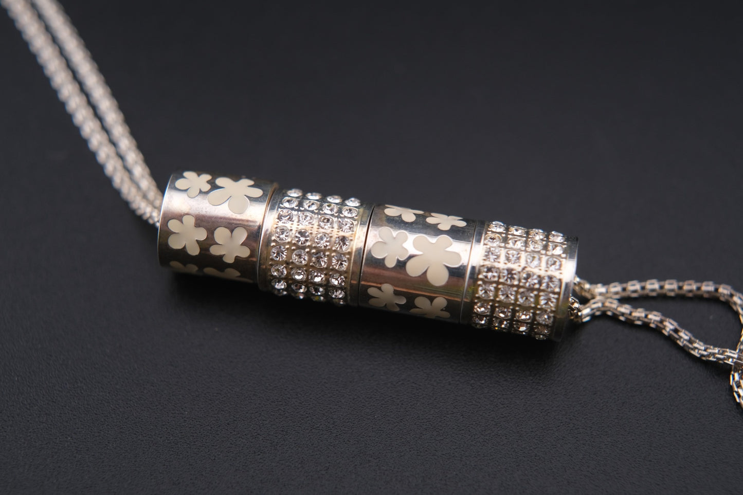 Vintage Folli Follie Silver Tone Lariat Necklace with Crystal and Enamel Floral Pendant – Adjustable Y Drop – Signed with Warranty Card