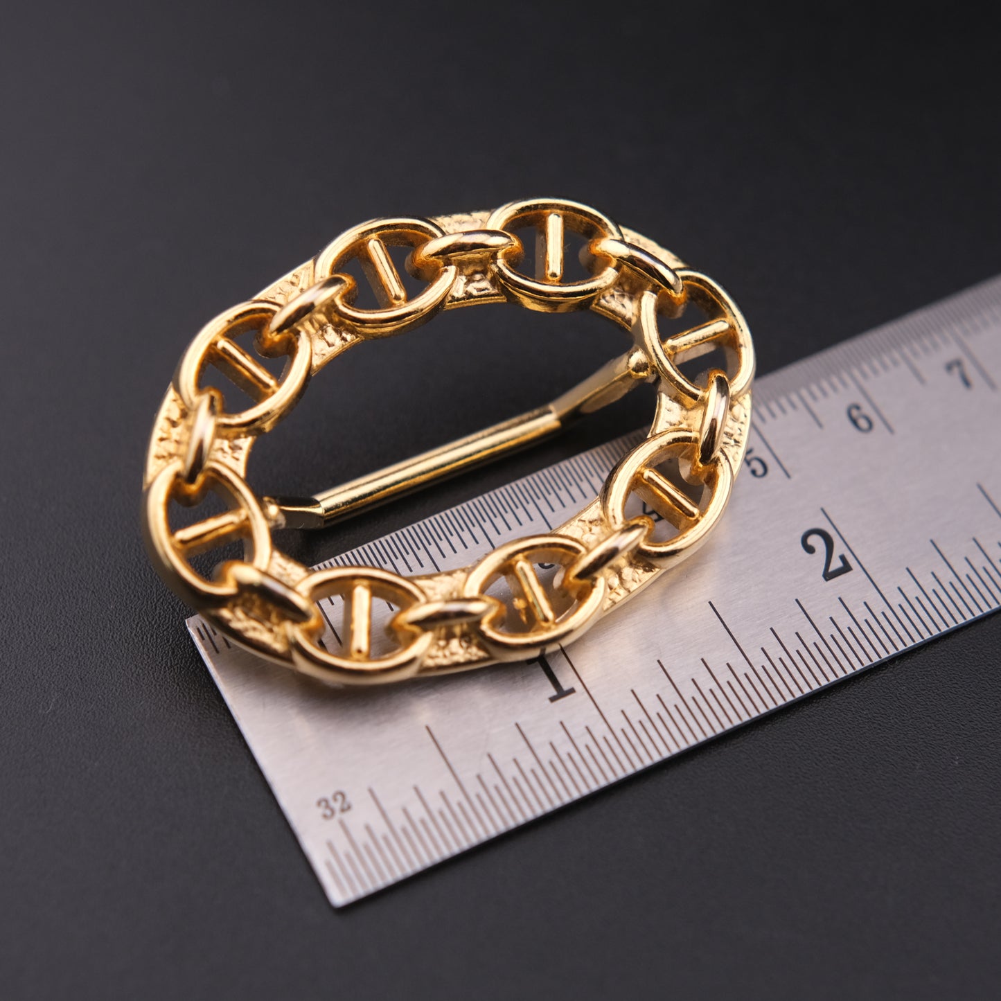 ❤️ Vintage Malka Paris Gold Tone Chain Link Scarf Ring Oval 2”
