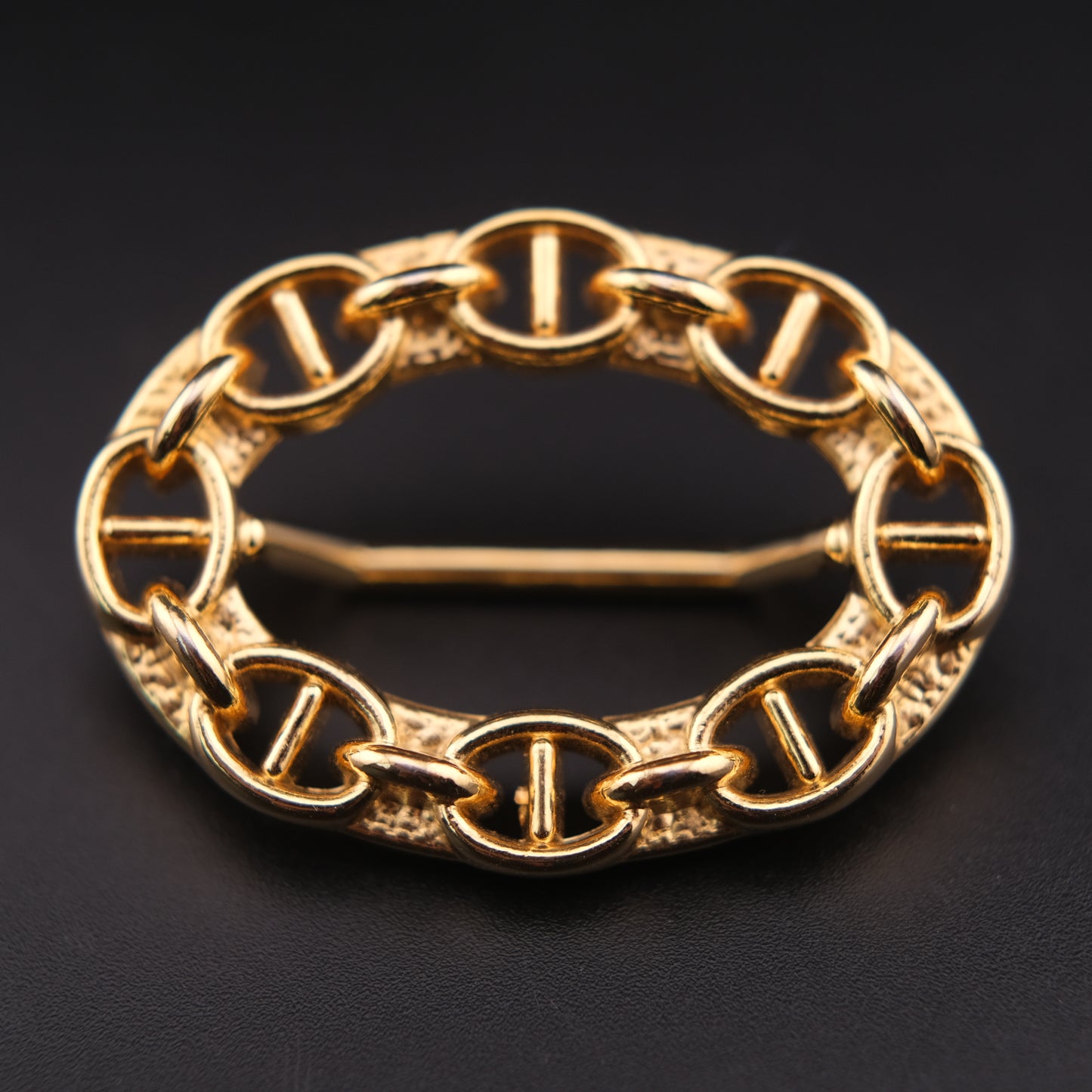 ❤️ Vintage Malka Paris Gold Tone Chain Link Scarf Ring Oval 2”