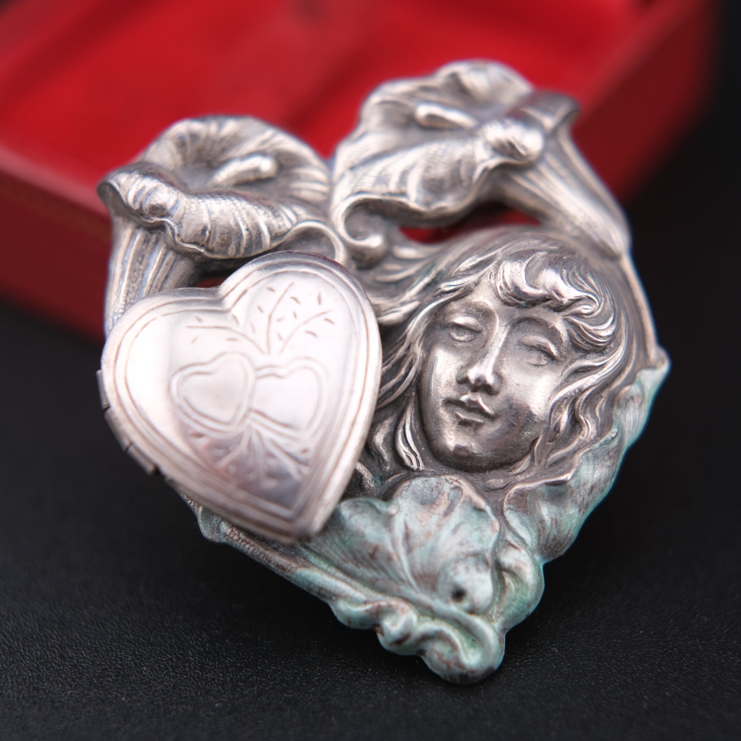 Vintage Art Nouveau Maiden & Heart Locket Brooch with Calla Lilies – Pewter Tone