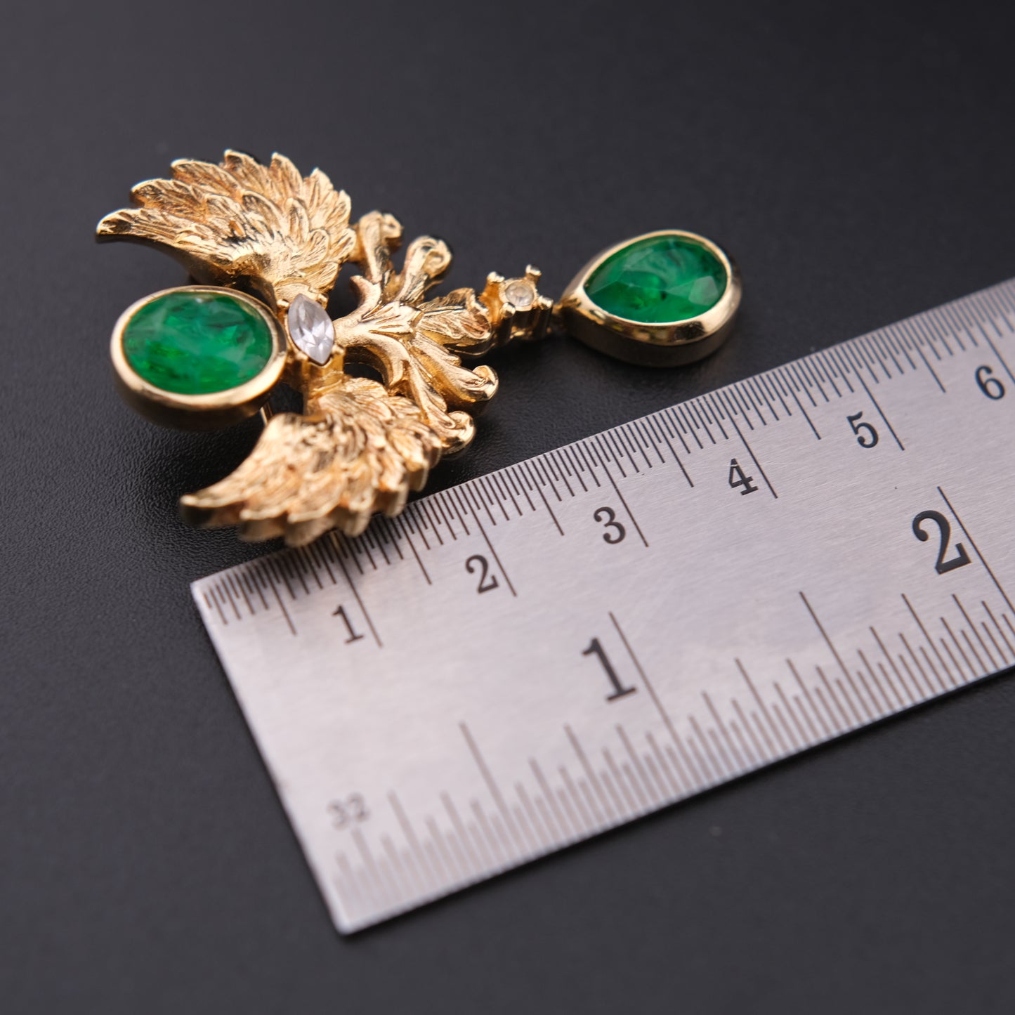 ❤️ Vintage Grossé Germany Gold Tone Phoenix Brooch with Green Glass Drops