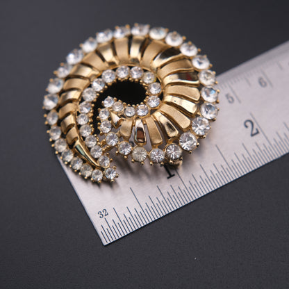 ❤️ Rare Vintage Crown Trifari Alfred Philippe Rhinestone Swirl Gold-Tone Brooch