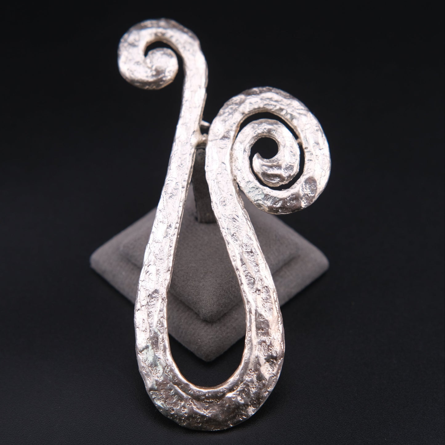 ❤️ Vintage COD Sculptural Abstract Silver Tone Brooch 3.5” Spiral Statement Pin