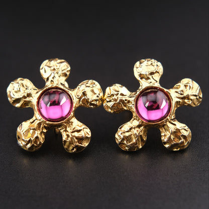 ❤️ Vintage Louis Feraud Gold Tone Clip Earrings with Fuchsia Cabochons