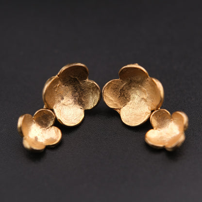 ❤️ Vintage DELPHINE NARDIN PARIS Floral Drop Earrings Matte Gold Tone Sculptural Flower Earrings