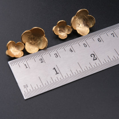 ❤️ Vintage DELPHINE NARDIN PARIS Floral Drop Earrings Matte Gold Tone Sculptural Flower Earrings