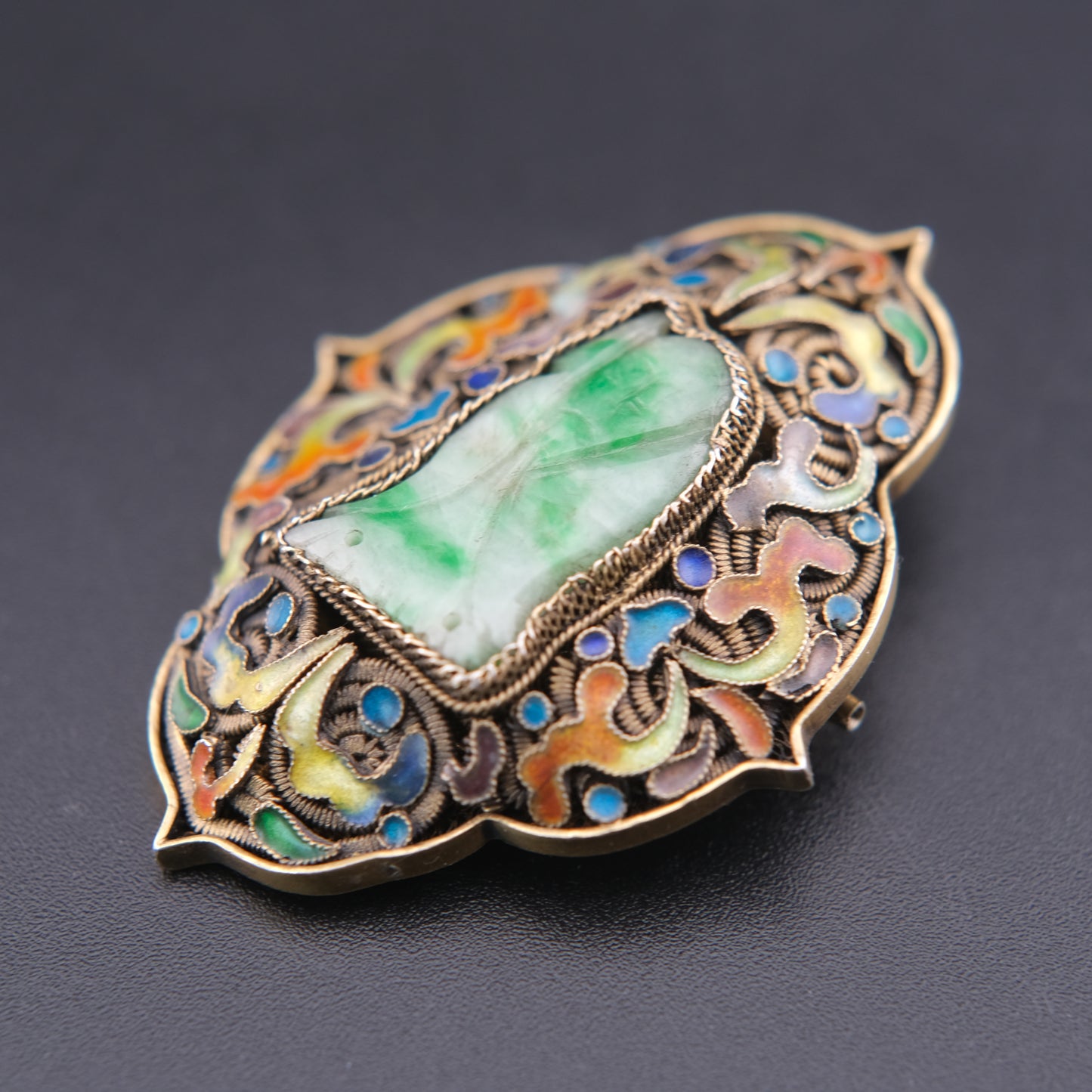 ❤️ Vintage Chinese Silver Filigree Enamel Jade Brooch 2" Green Stone