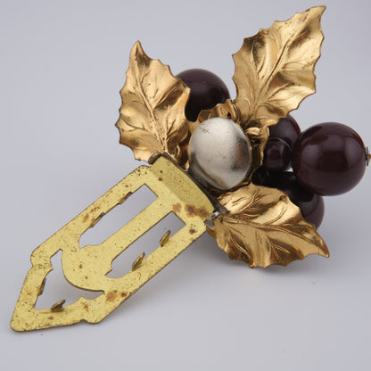 Vintage Red Berry Cluster & Gold Brass Leaf Dress Clip – Miriam Haskell Style