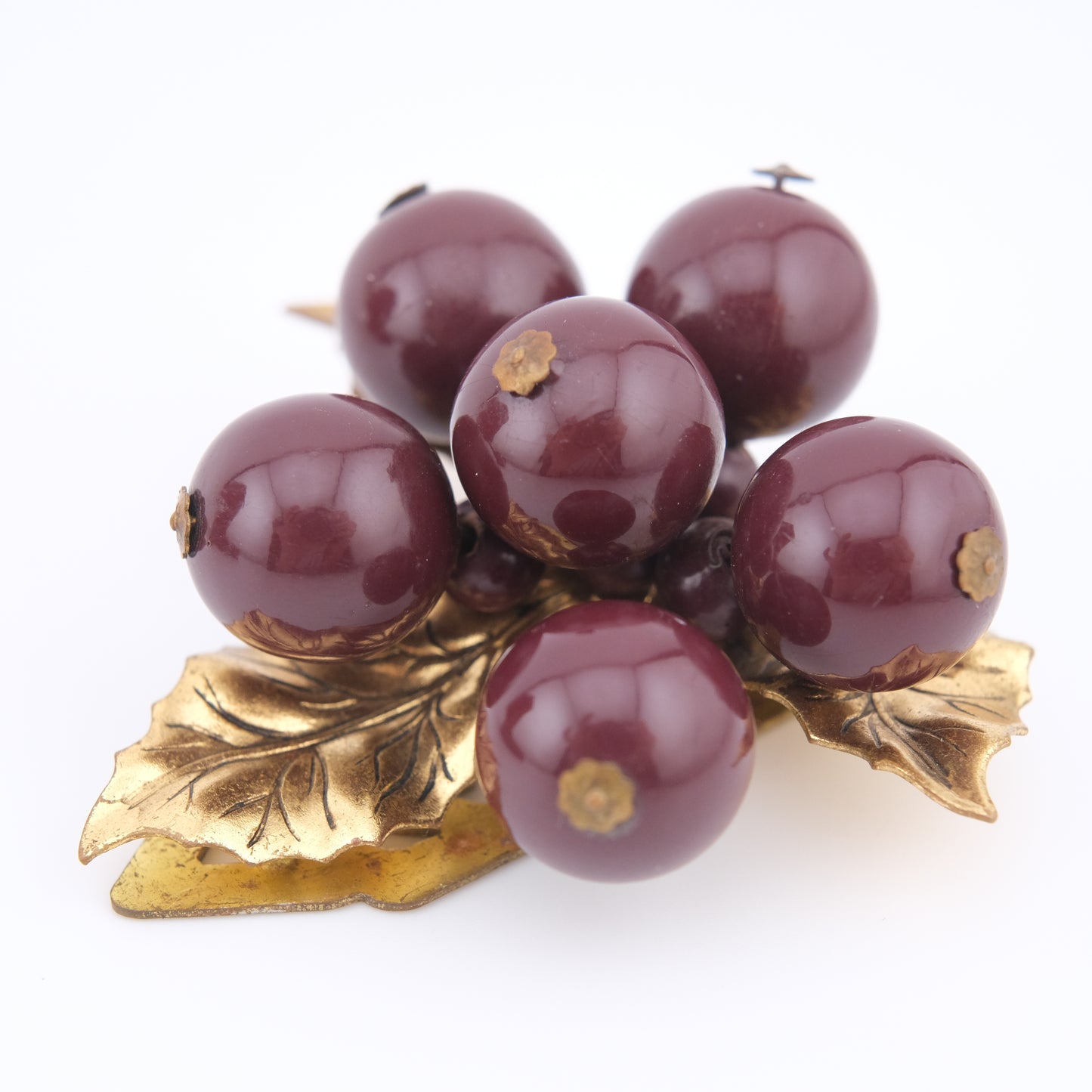 Vintage Red Berry Cluster & Gold Brass Leaf Dress Clip – Miriam Haskell Style