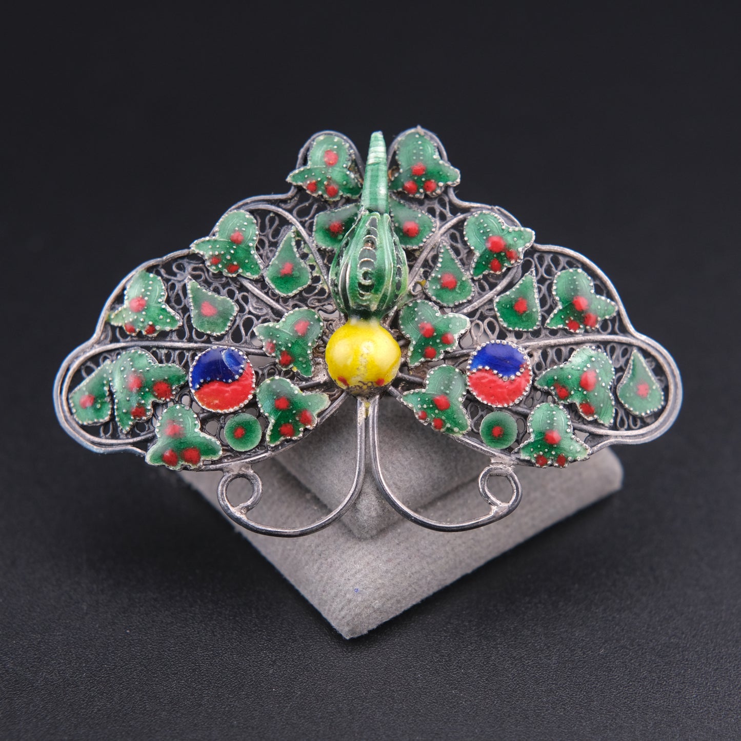 ❤️ Vintage Silver Filigree Enamel Butterfly Brooch Green Red Asian Motif 2.3”