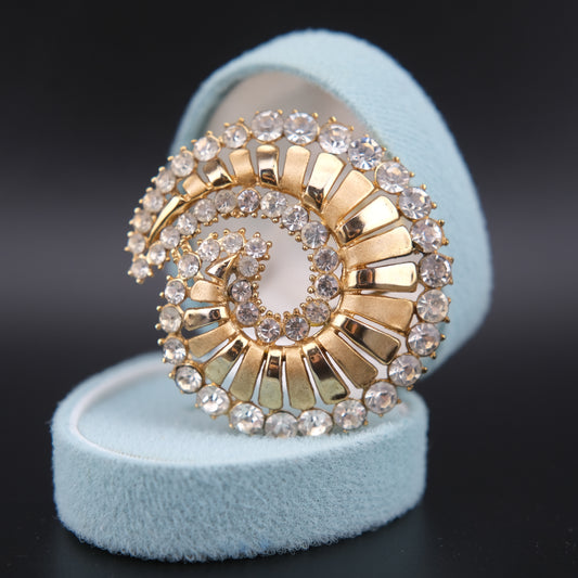 ❤️ Rare Vintage Crown Trifari Alfred Philippe Rhinestone Swirl Gold-Tone Brooch