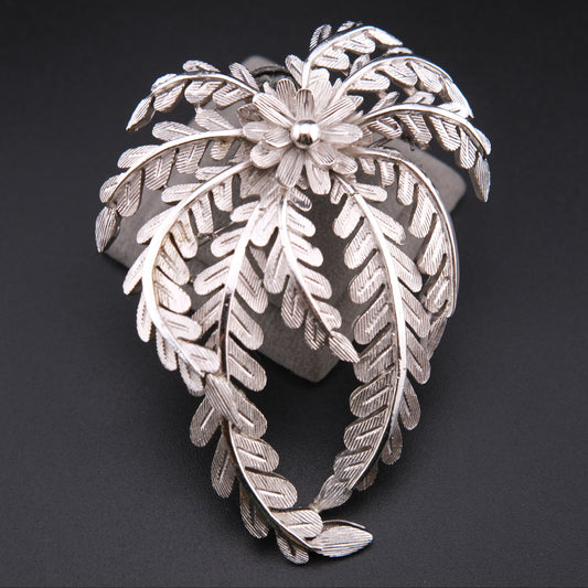 ❤️ Vintage Crown Trifari Silver-Tone Leaf Spray Brooch