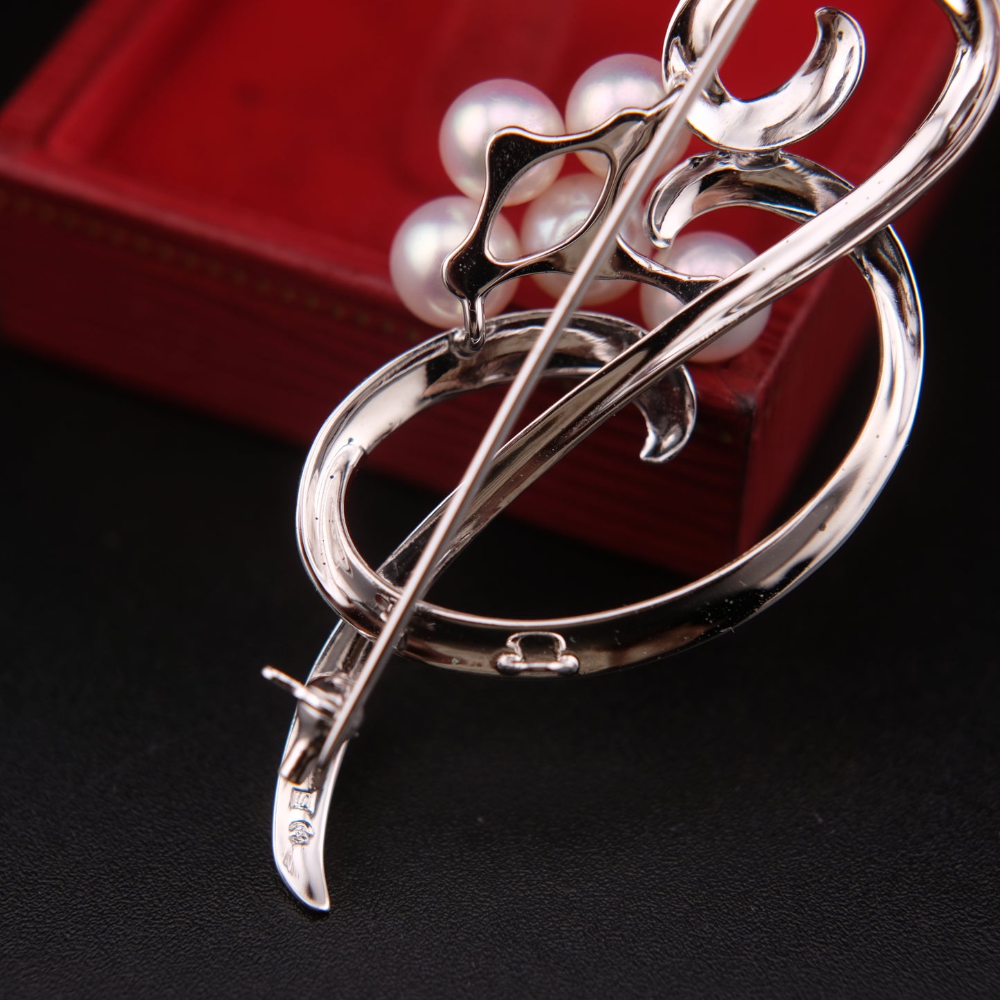 Tasaki Akoya Pearl Brooch – Sterling Silver Ribbon Design