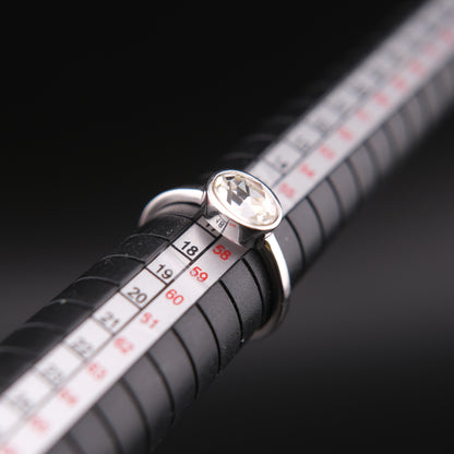 ❤️ Vintage Swarovski Oval Bezel Set Clear Crystal Ring – Size 58