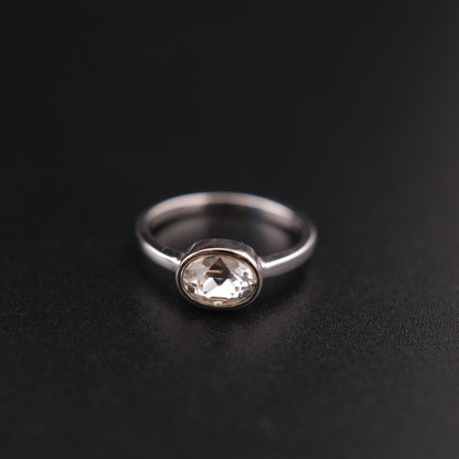 ❤️ Vintage Swarovski Oval Bezel Set Clear Crystal Ring – Size 58